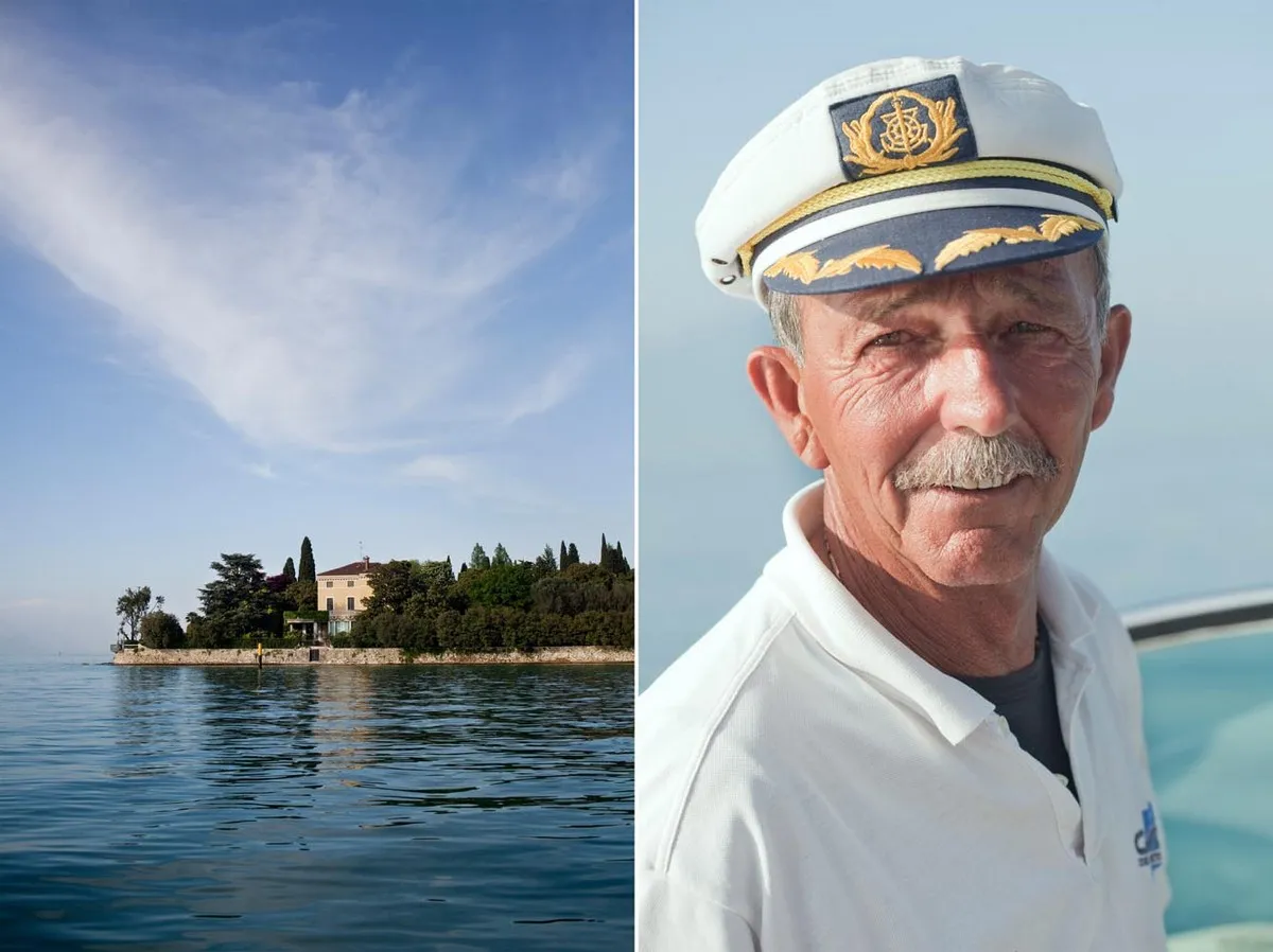 Capitano nave con isola e casa nel mare - Fotografia di Enrico Fantoni