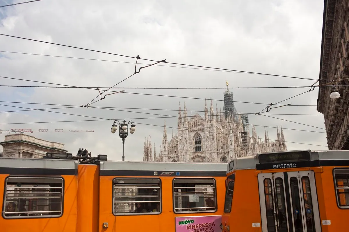 Tramvia centro città - Fotografia di Enrico Fantoni